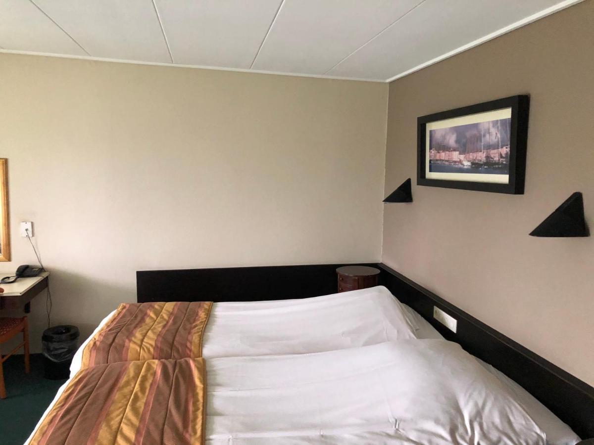 Hotel2Херенвен Экстерьер фото